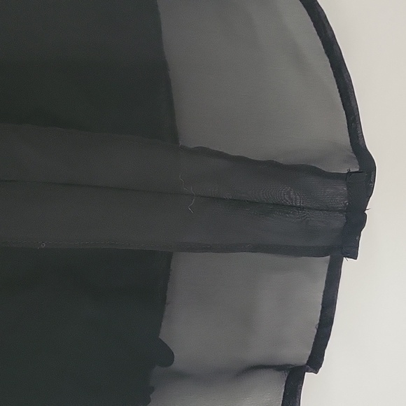 Mendocino Tie up in back Black Flower Sequence Sleeveless Blouse - Picture 5 of 9